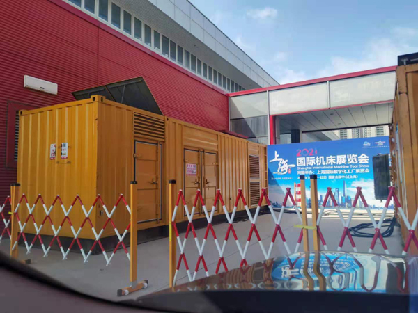 定边发电车出租-发电机无电压或电压太低怎么办？
