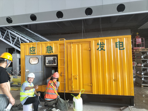 定边怎样判断空气滤清器是否需要更换？